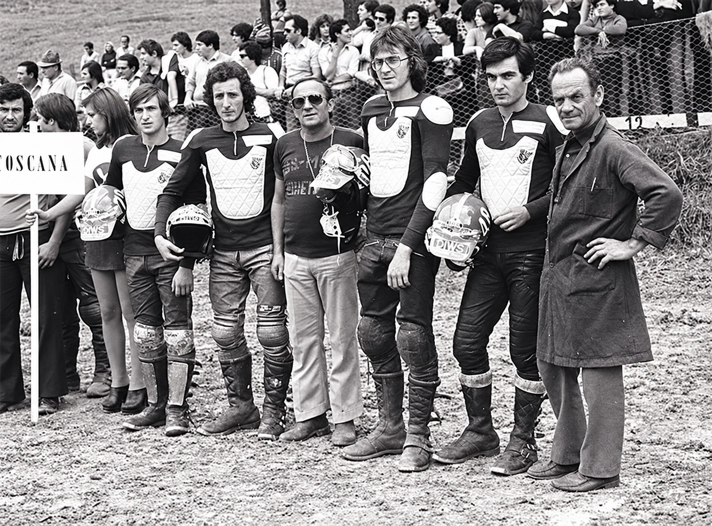 Squadra Moto GORI al completo, fotografia del 1974